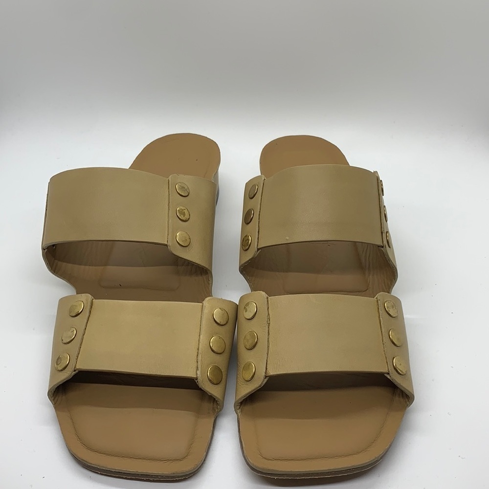 M. Gemi Shoes | M. Gemi Isotta Sandals. Size 38